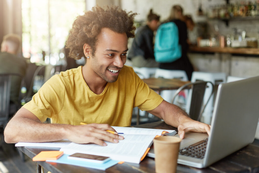 Top 7: Melhores Notebooks Para Usar Na Faculdade! Confira As Opções!