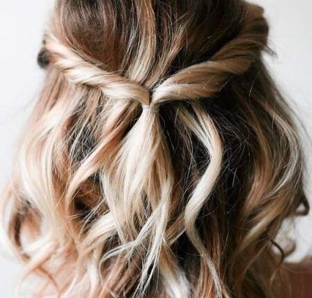 cabelo-ondulado-meio-preso-torcido.jpg