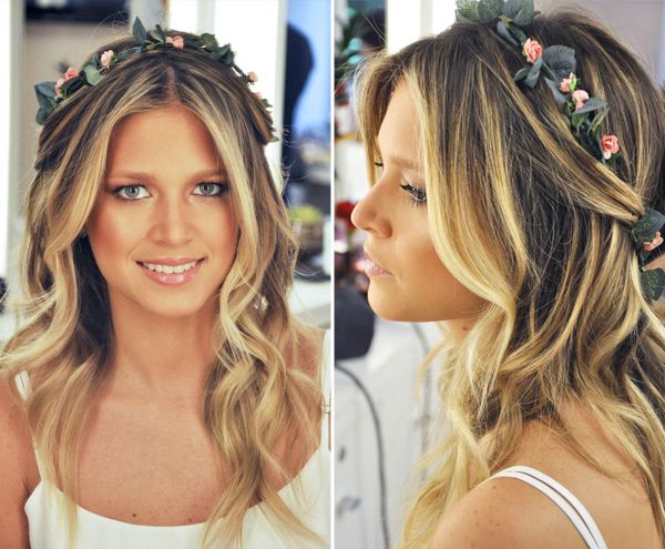 Imagem Com Penteado Para Debutante Com Coroa De Flor