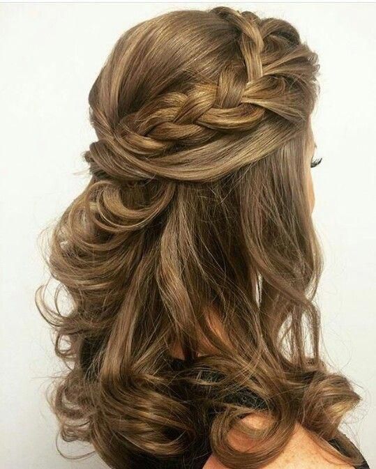 Imagem Com Penteado Para Debutante Malvina