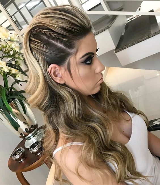 Imagem Com Penteado Para Formatura Com Moicano