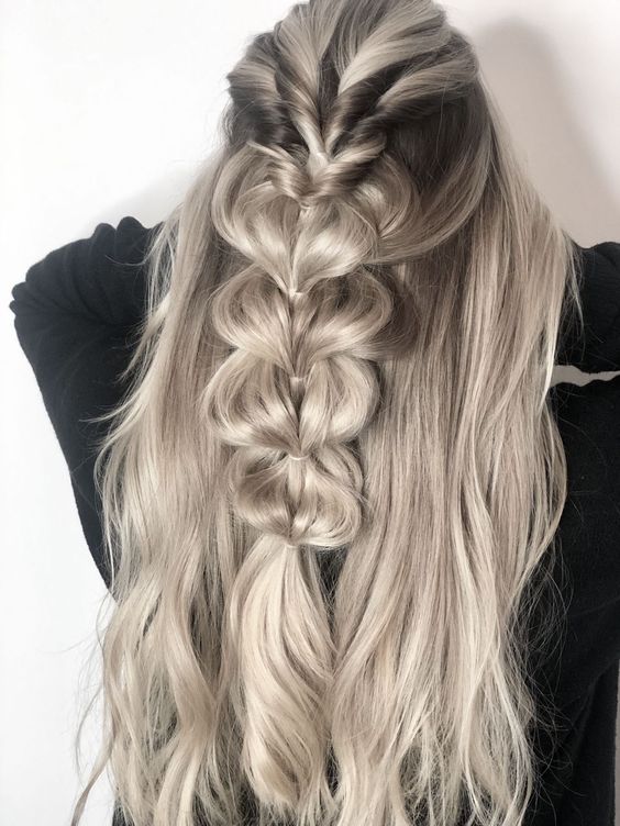 Imagem com trança despojada