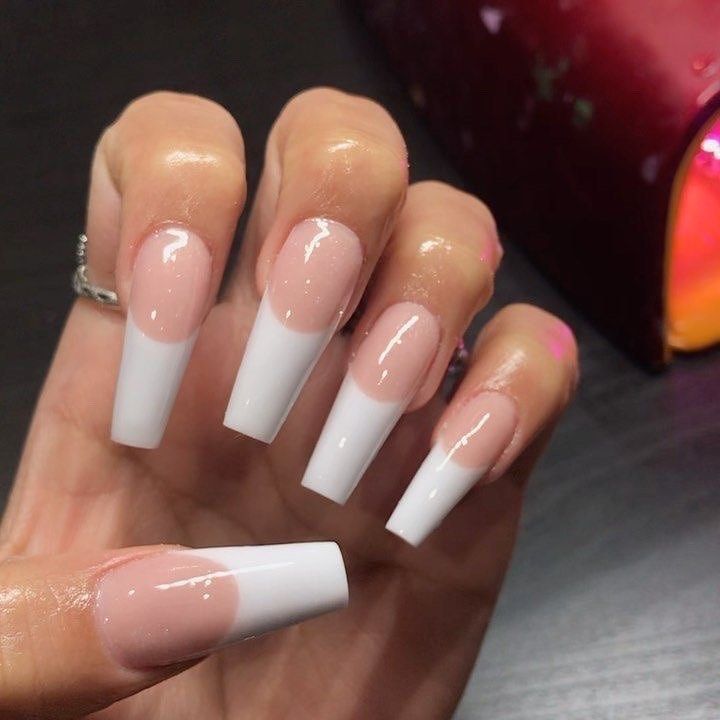 Imagem Com Unhas Tips