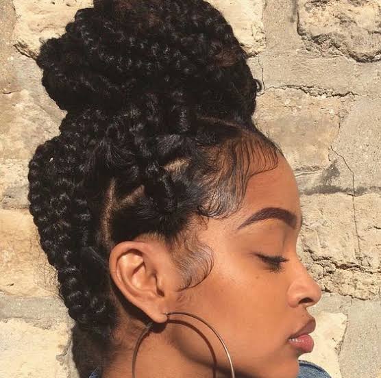 Imagem com box braids com baby hair