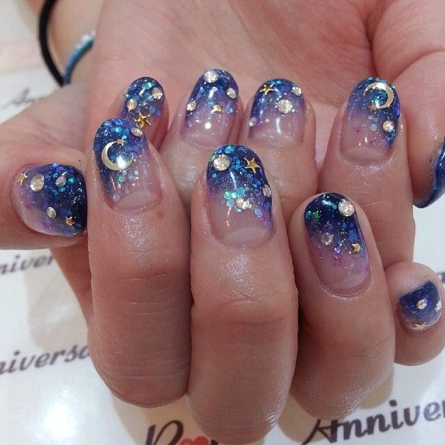 Imagem Com Unhas Cósmicas Com Transparência