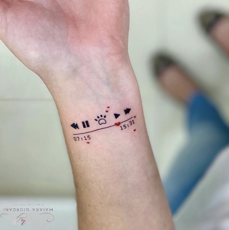 Imagem Com Tatuagem Com Elementos Especiais