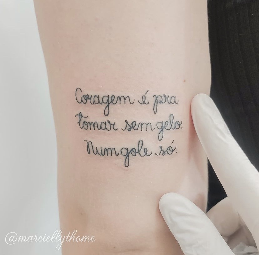 Imagem Com Tatuagem De Lembretes Para O Crescimento E Amadurecimento