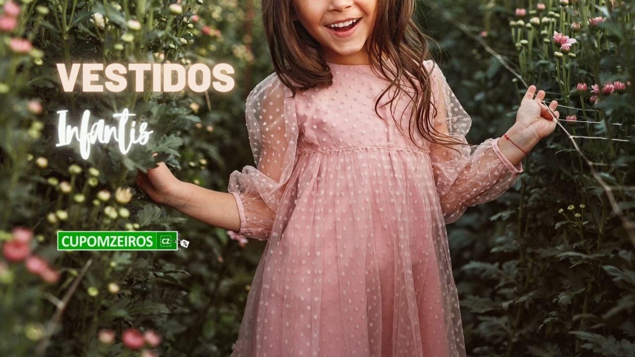 Vestido Infantil Rodado com Vestidinho de Boneca Desenho