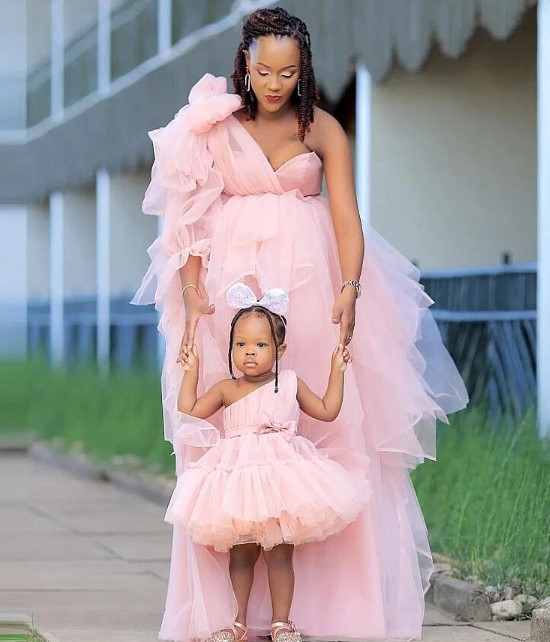 Imagem Vestido Tal Mãe Tal Filha Para Festa Rosa