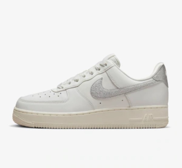 Imagem Tênis Branco Feminino Nike Air Force 1 ‘07