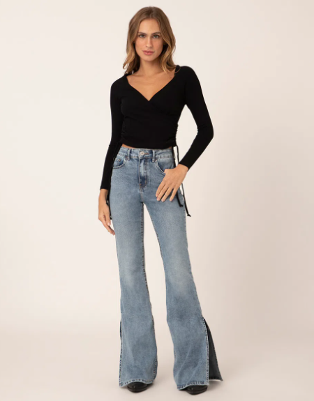 Imagem Calças jeans feminina larga flare