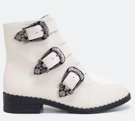 Botas Femininas: Modelo Cano Curto Com Fivelas Imagem Bota Feminina Cano Curto Com Fivelas