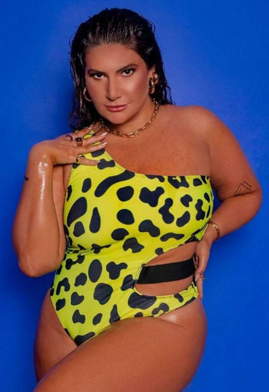 Imagem Maiô Plus Size Disfarça a Barriga Animal Print com Abertura