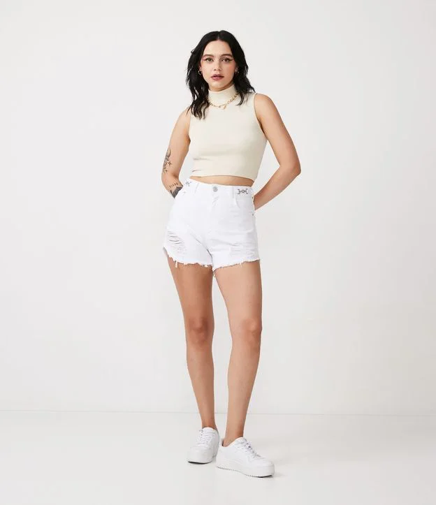 Imagem Short Jeans Cintura Alta Branco Com Estrelas Em Metal