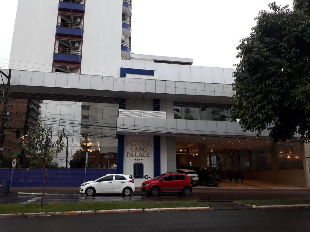 Imagem Com Hotel Lang Palace