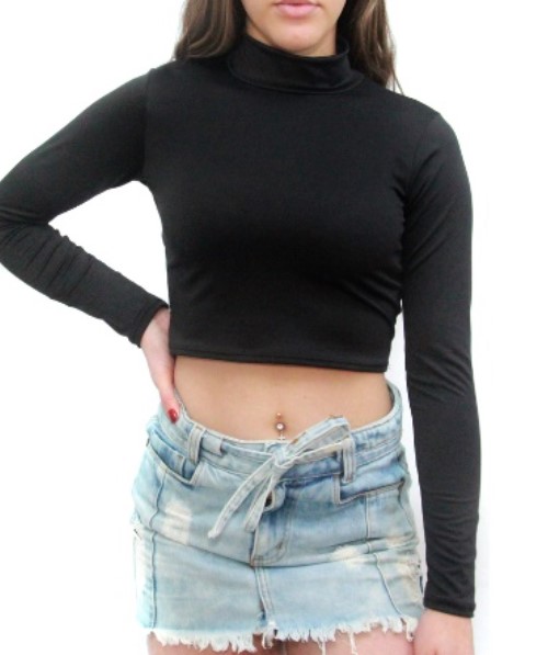 Imagem: Cropped Preto Manga Longa Shopee Gola Alta