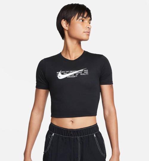 Imagem: Cropped Nike Essencial Preto