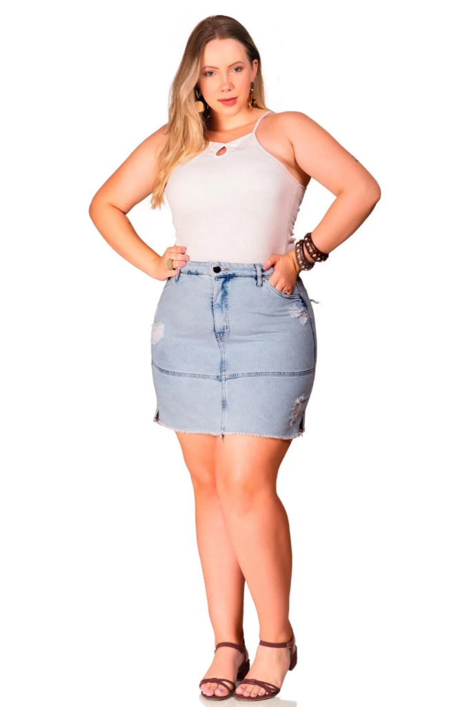 Imagem Minissaia jeans plus size azul Allmaria fact com cós alto