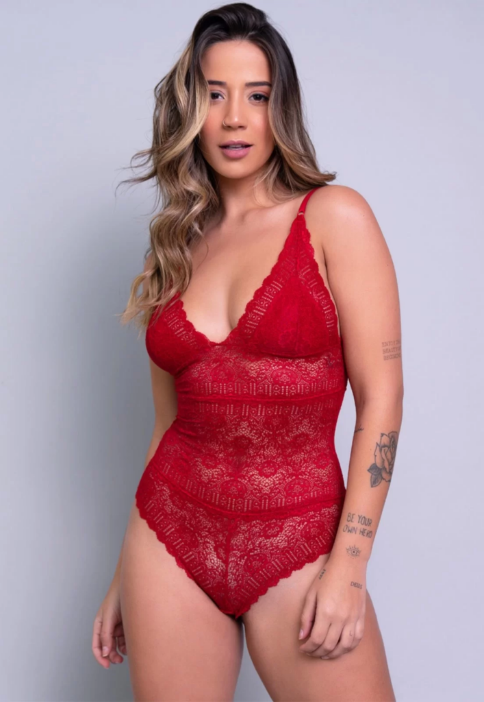 Body Transparente: Modelo Vermelho Vekyo