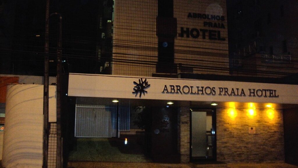 Imagem com Abrolhos Praia Hotel