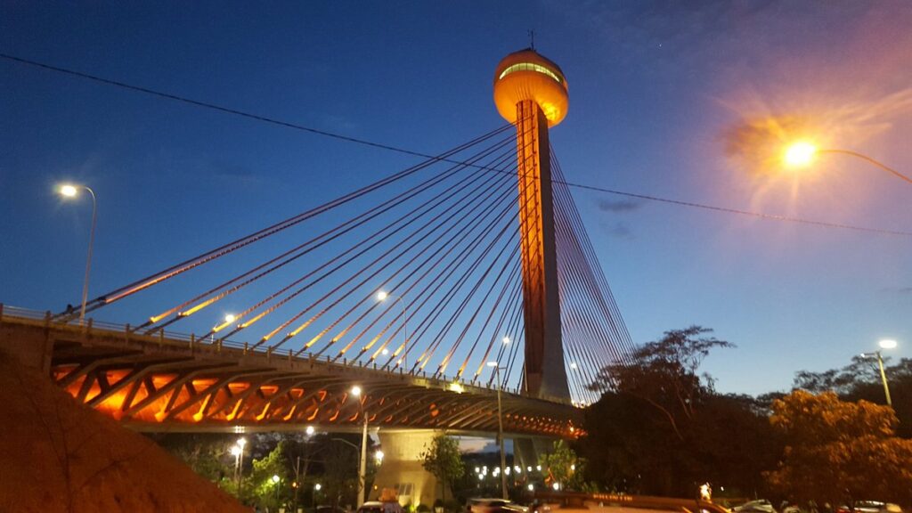 Imagem Com Complexo Turístico Ponte Estaiada, Teresina