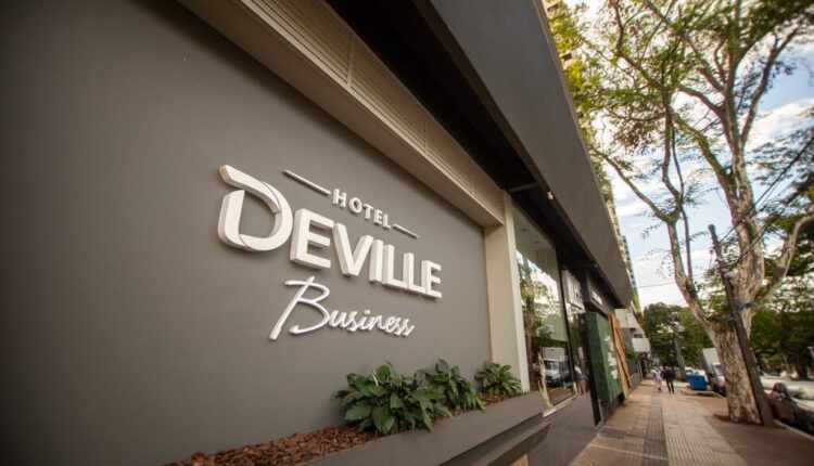 Imagem-com-Hotel-Deville-Business-Maringa
