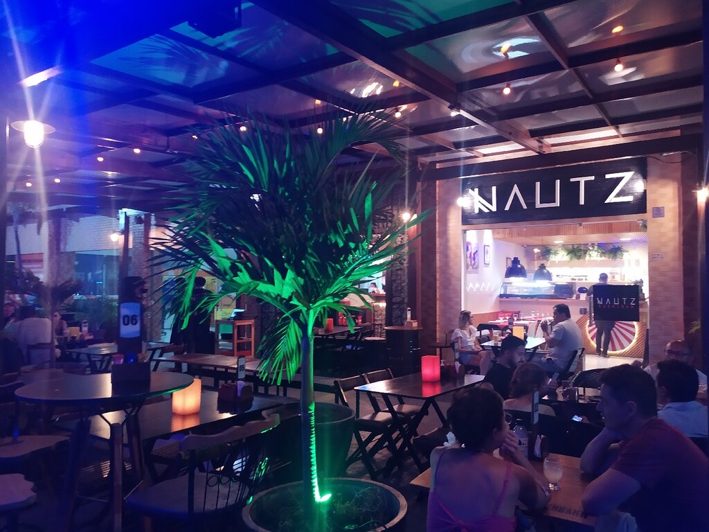 Imagem com Nautz Burguer Sushi Lounge Bar