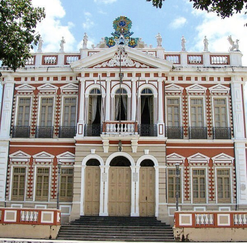 Imagem Com Palácio Paranaguá