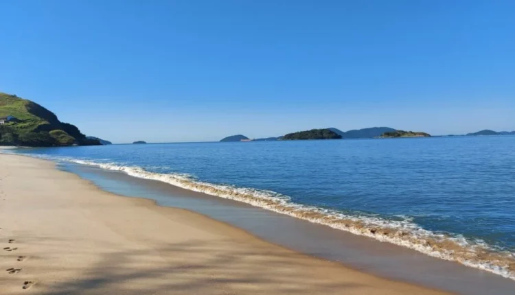 Imagem-com-Praia-Grande-Mangaratiba