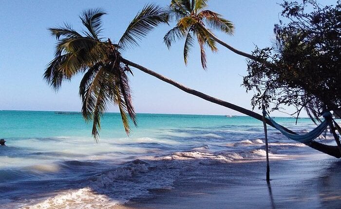 Imagem-com-Praia-da-Ponta-do-Mangue