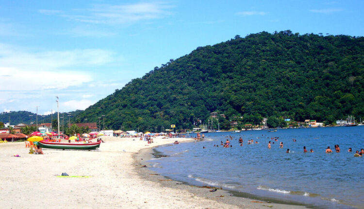 Imagem-com-Praia-de-Mangaratiba