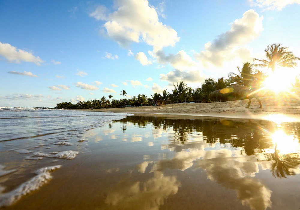 Imagem com Praia dos Coqueiros