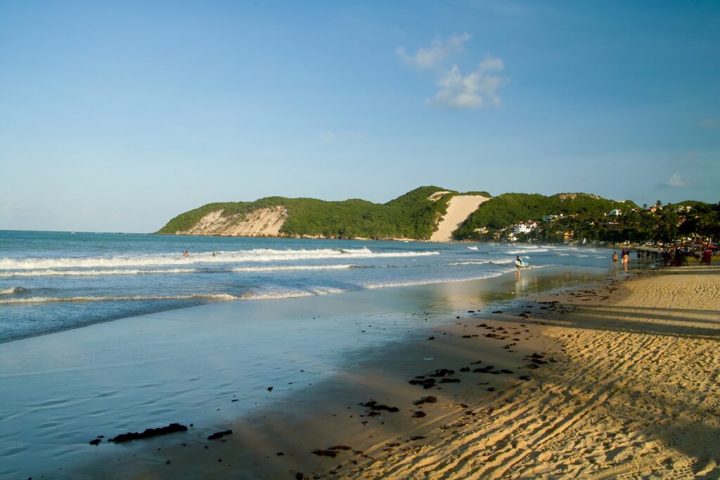 Imagem com Praia de Ponta Negra