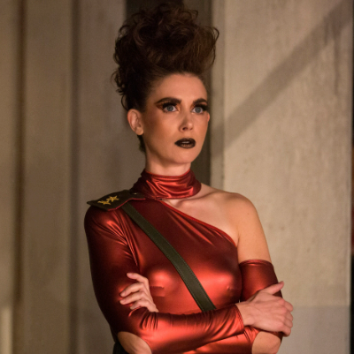 Glow: Elenco, Trailer, Sinopse, Curiosidades E Mais! Glow: Elenco, Trailer, Sinopse, Curiosidades E Mais!