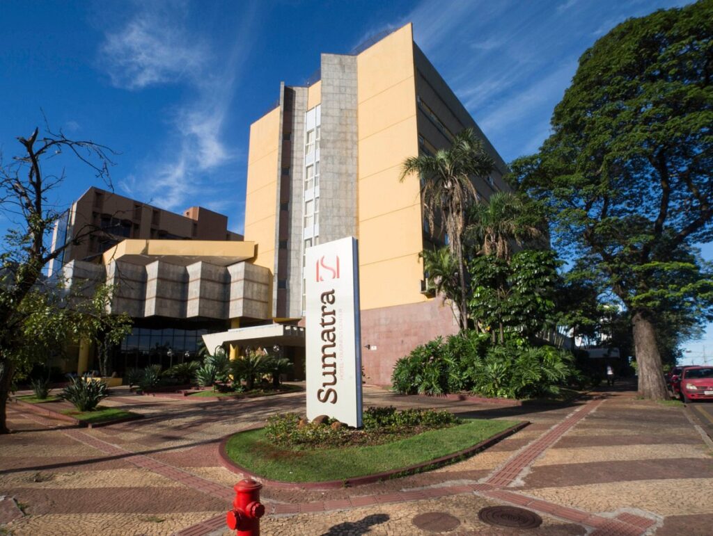Imagem Com Sumatra Hotel E Centro De Convenções