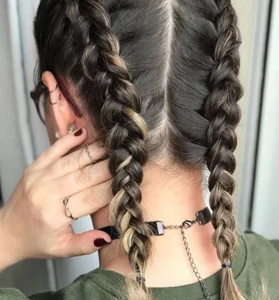 tranca-boxeadora-em-cabelo-curto