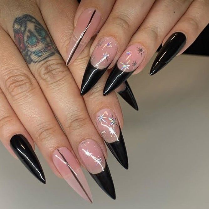 Imagem Com Unha Stiletto