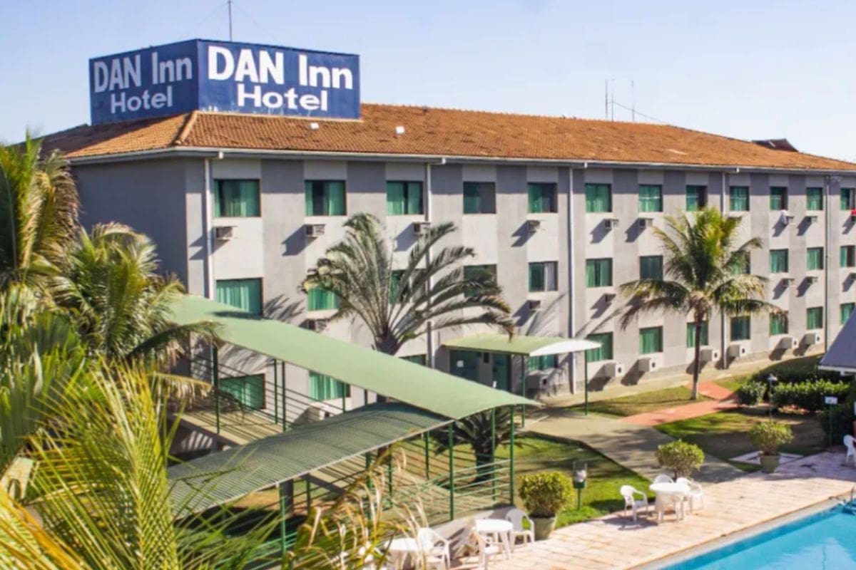 1 -Dan Inn Uberaba