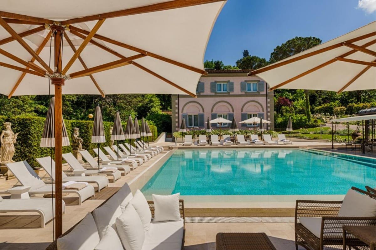 1-Villa Cora