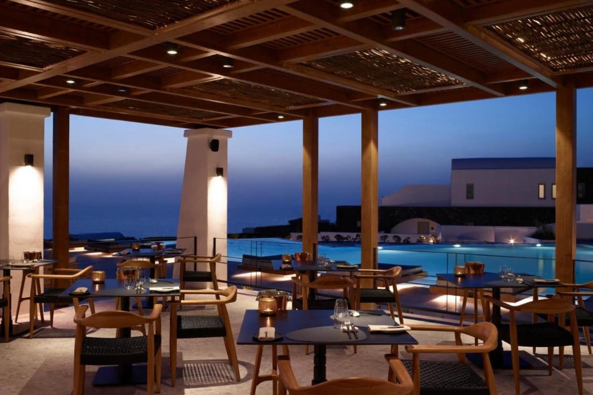 2- Santo Pure Oia Suites &Amp; Villas