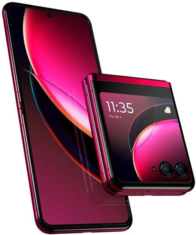 Smartphone Moto Razr 40 Ultra na cor vermelha, destacando seu design dobrável e tela externa moderna.