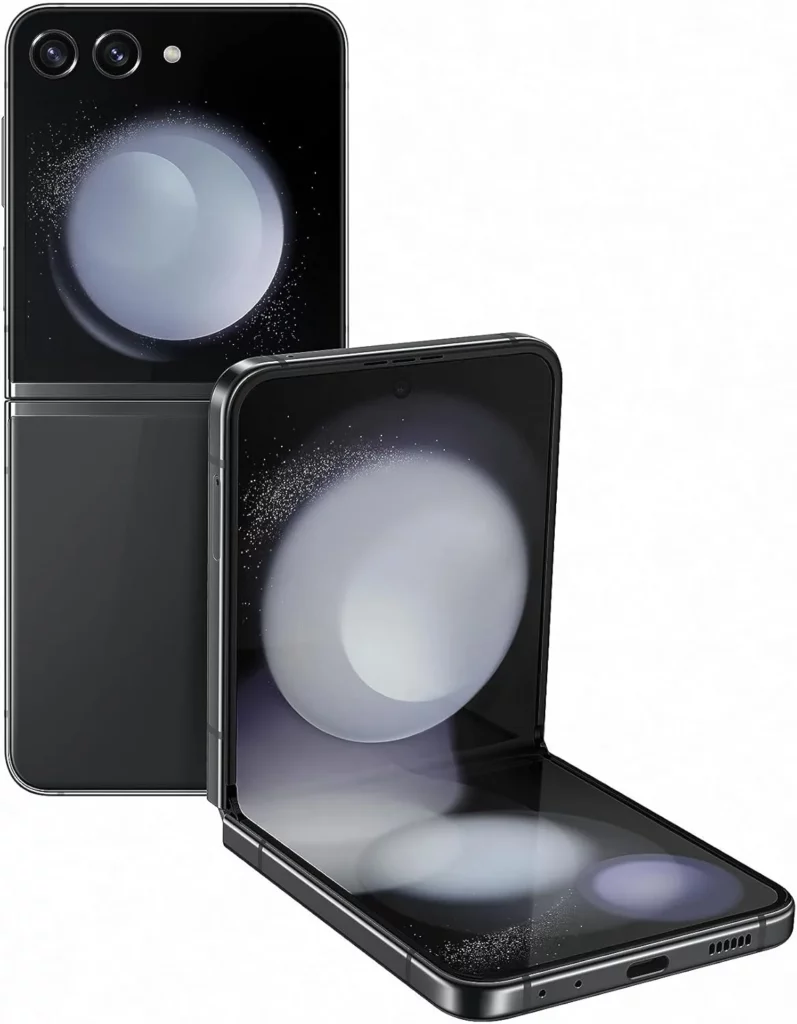 Samsung Galaxy Z Flip 5 dobrável na cor preta com tela aberta e fechada, exibindo design moderno e funcional.