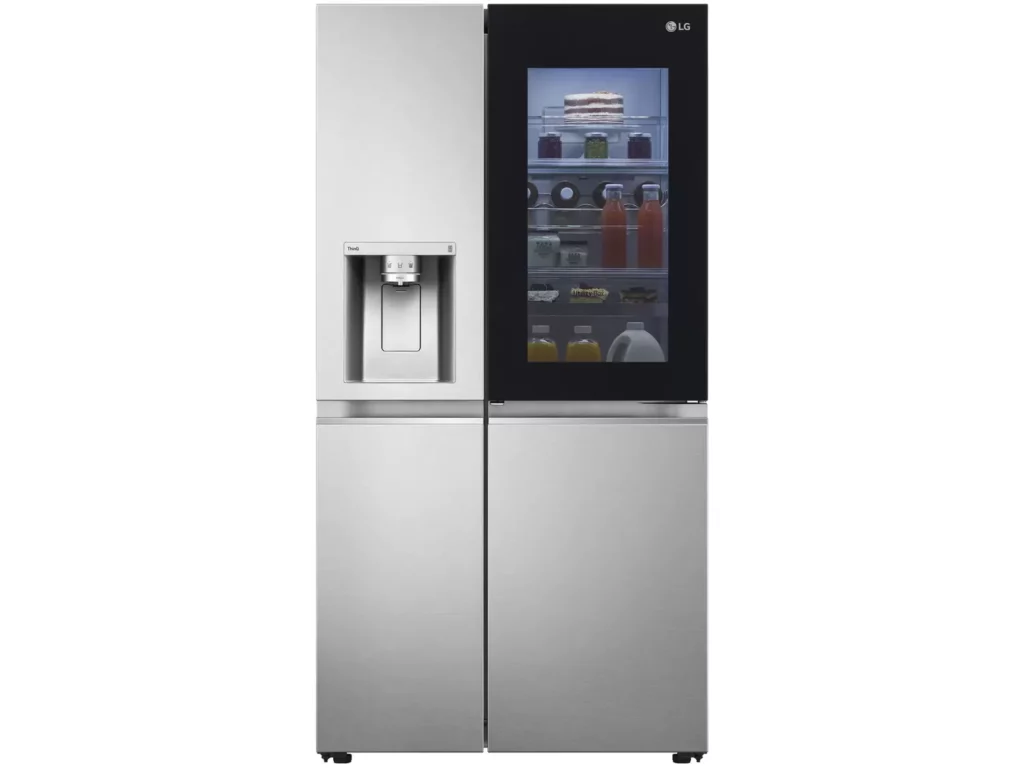 Geladeira LG de 3 portas em inox, com tecnologia InstaView, dispenser de água e gelo, e design moderno.