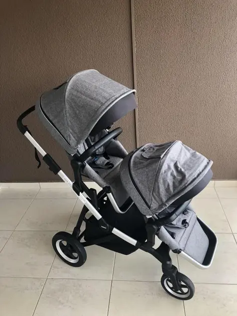 Carrinho de Bebê Thule Sleek + Moisés Cinza – Amortecedor 4 Rodas Carrinho de Bebê Thule Sleek + Moisés Cinza - Amortecedor 4 Rodas