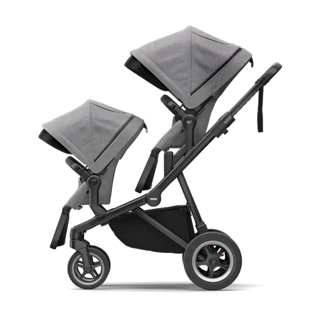 Carrinho de Bebê Thule Sleek + Moisés Preto Carrinho de Bebê Thule Sleek + Moisés Preto