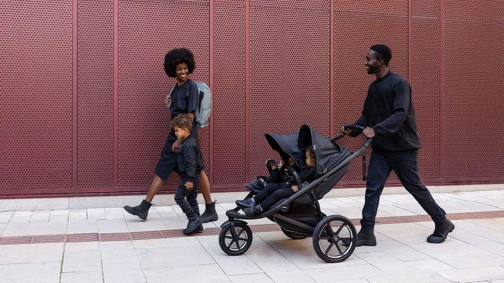 Carrinho de Bebê Thule Urban Glide Double Gêmeos Preto – Suspensão e Pneus Grandes Carrinho de Bebê Thule Urban Glide Double Gêmeos Preto - Suspensão e Pneus Grandes